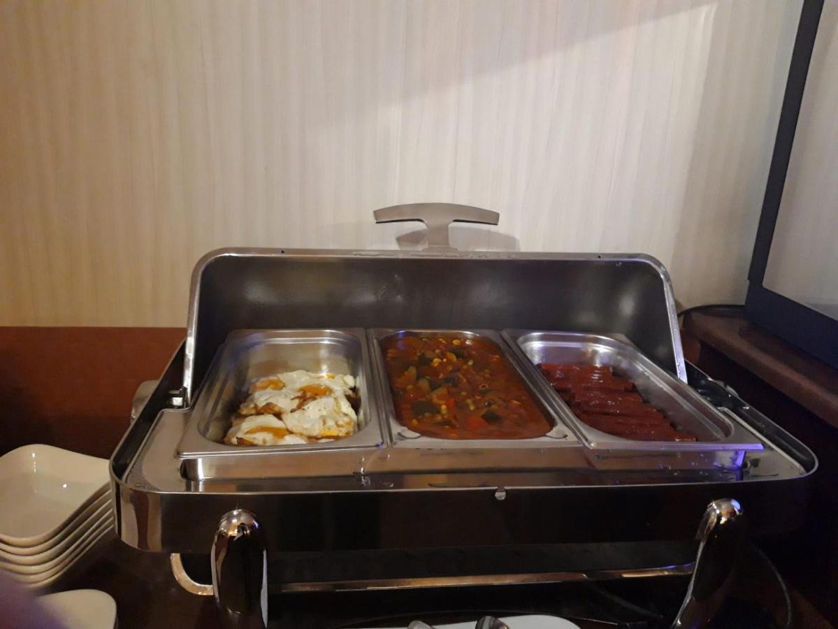 Malnia Hotel Linder מראה חיצוני תמונה